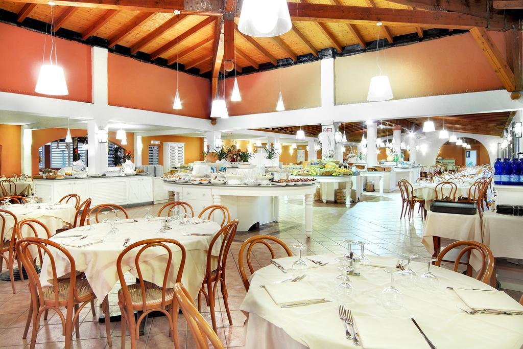 Amarestyle Igv Club Santagiusta Hotel Costa Rei Exterior photo